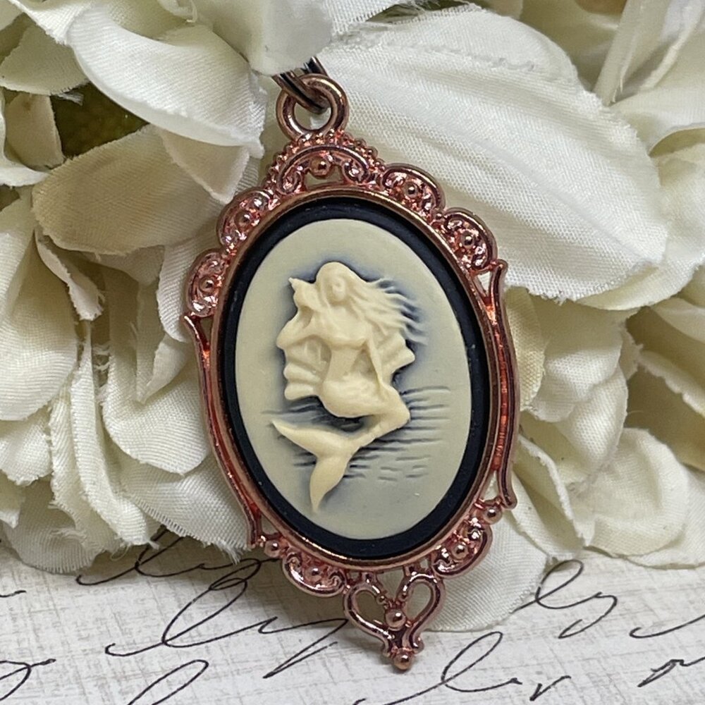 Black Nautical Mermaid Beach Necklace Cameo Rose Gold wedding Jewelry Birthday